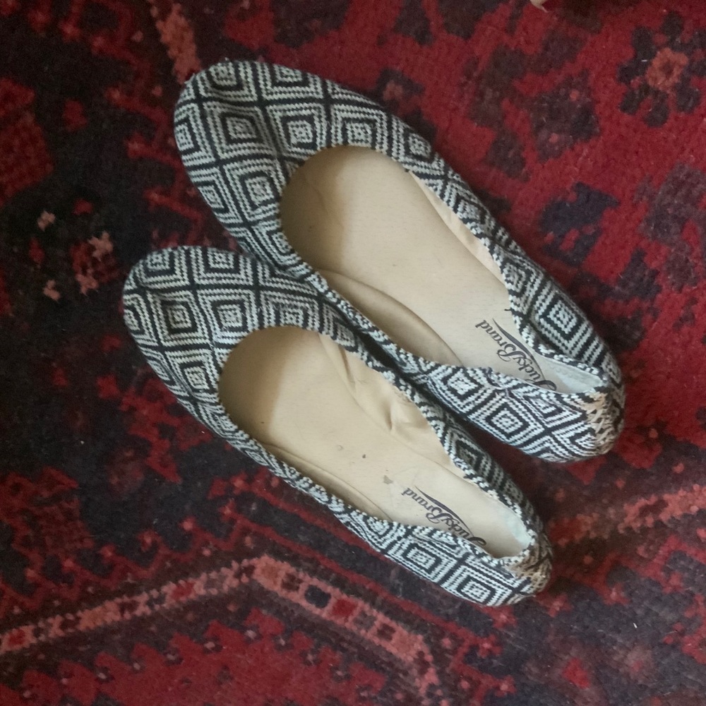 Lucky Brand work/casual wear slips